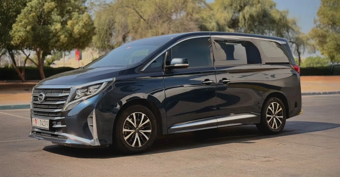 GAC GN8 Limo Rental