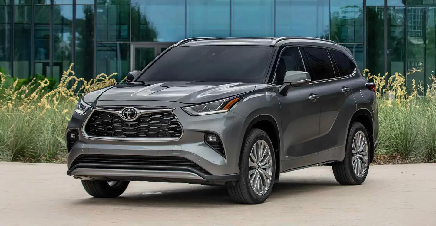 Toyota Highlander copy.jpg